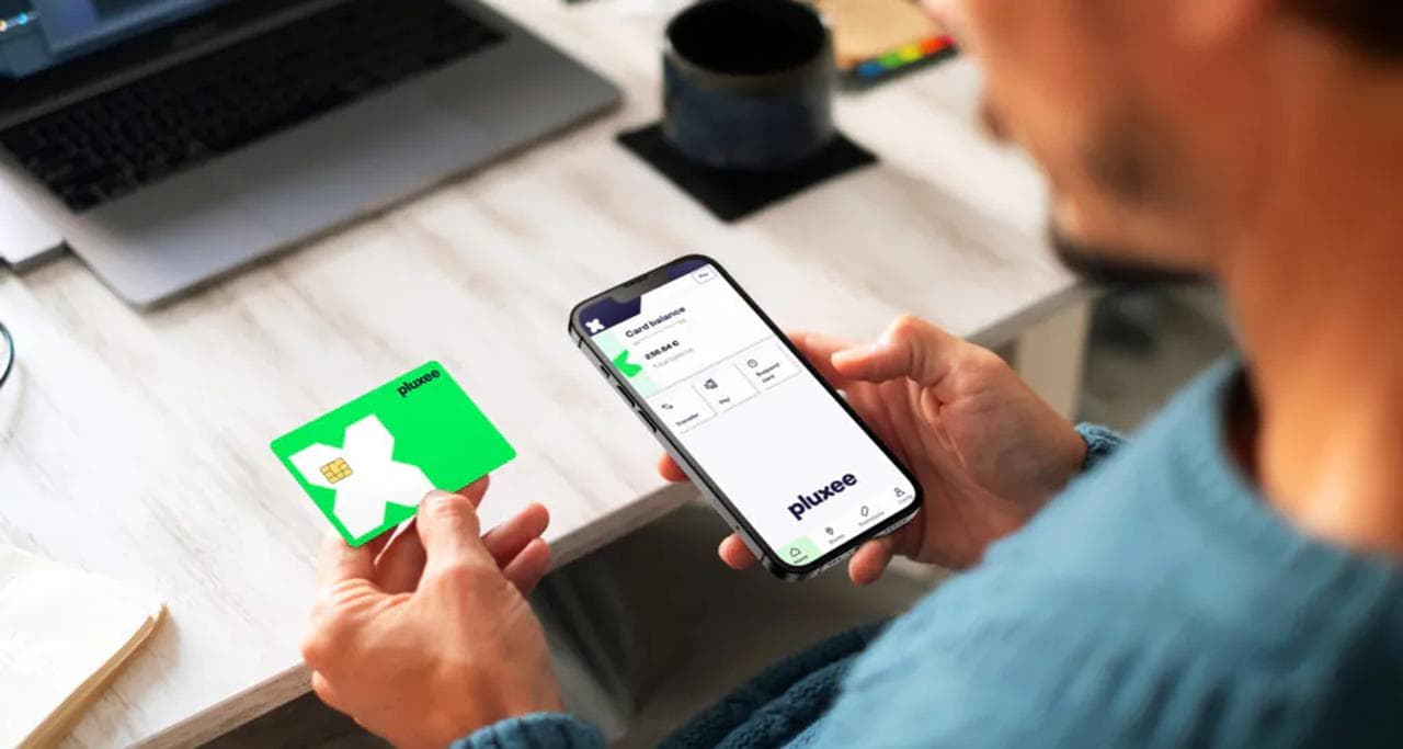 Financeiro: Como o cliente unificou dados transacionais e comportamentais para gerar inteligência estratégica em RH.